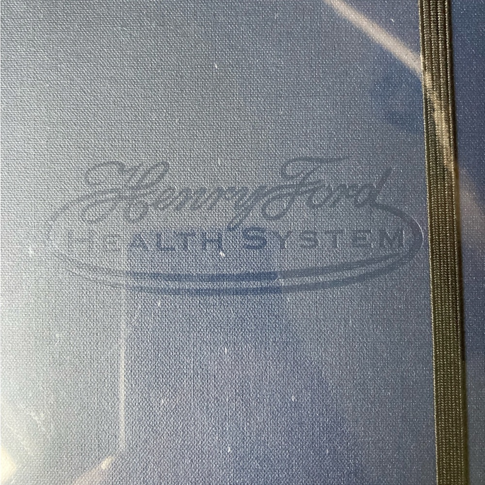 SOLD ***Shinola HardCover Journal  - 8”x5” Dark Blue “Henry Ford Health System - Picture 5 of 10